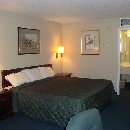 Econo Lodge Asheboro Buitenkant foto