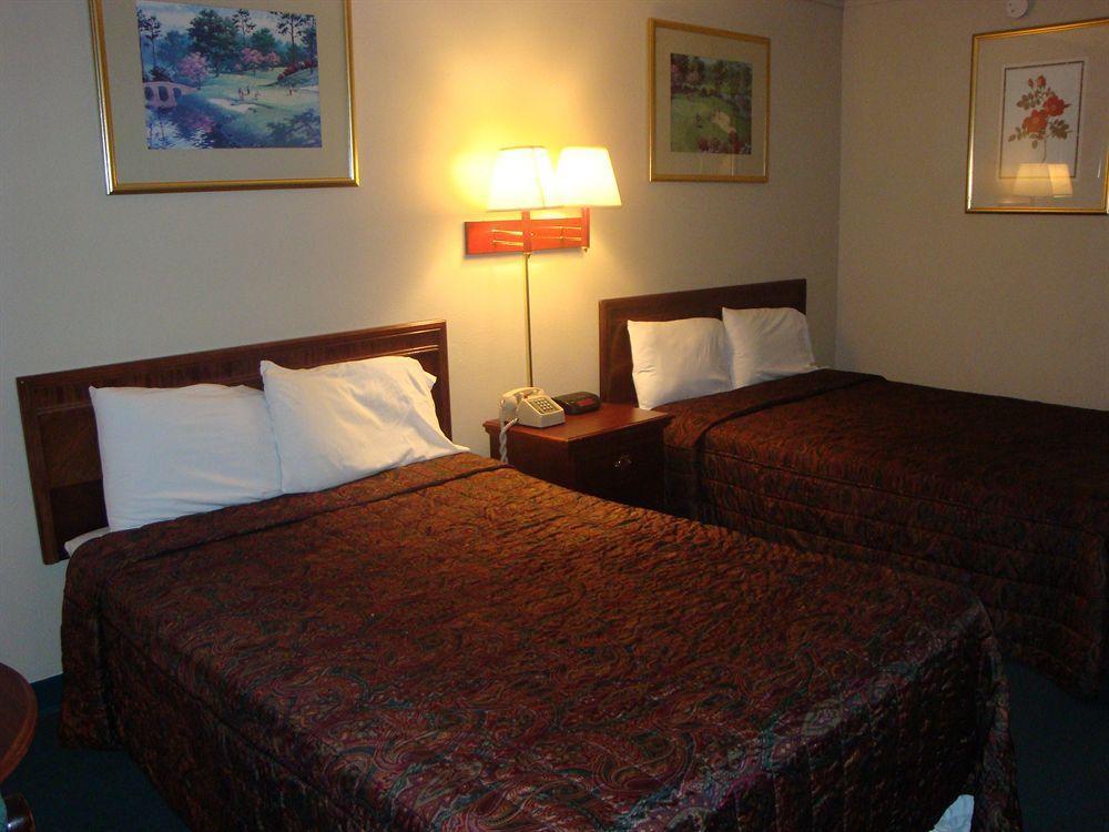 Econo Lodge Asheboro Buitenkant foto