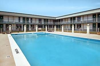 Econo Lodge Asheboro Buitenkant foto